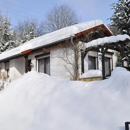 Holiday home Ferienhaus Familie Kahl Manebach